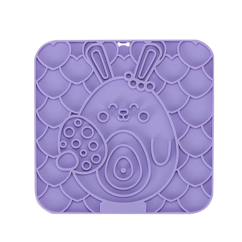 Silicone Lick Mat for Dogs – Slow Feeder & Bathing Distraction Tool