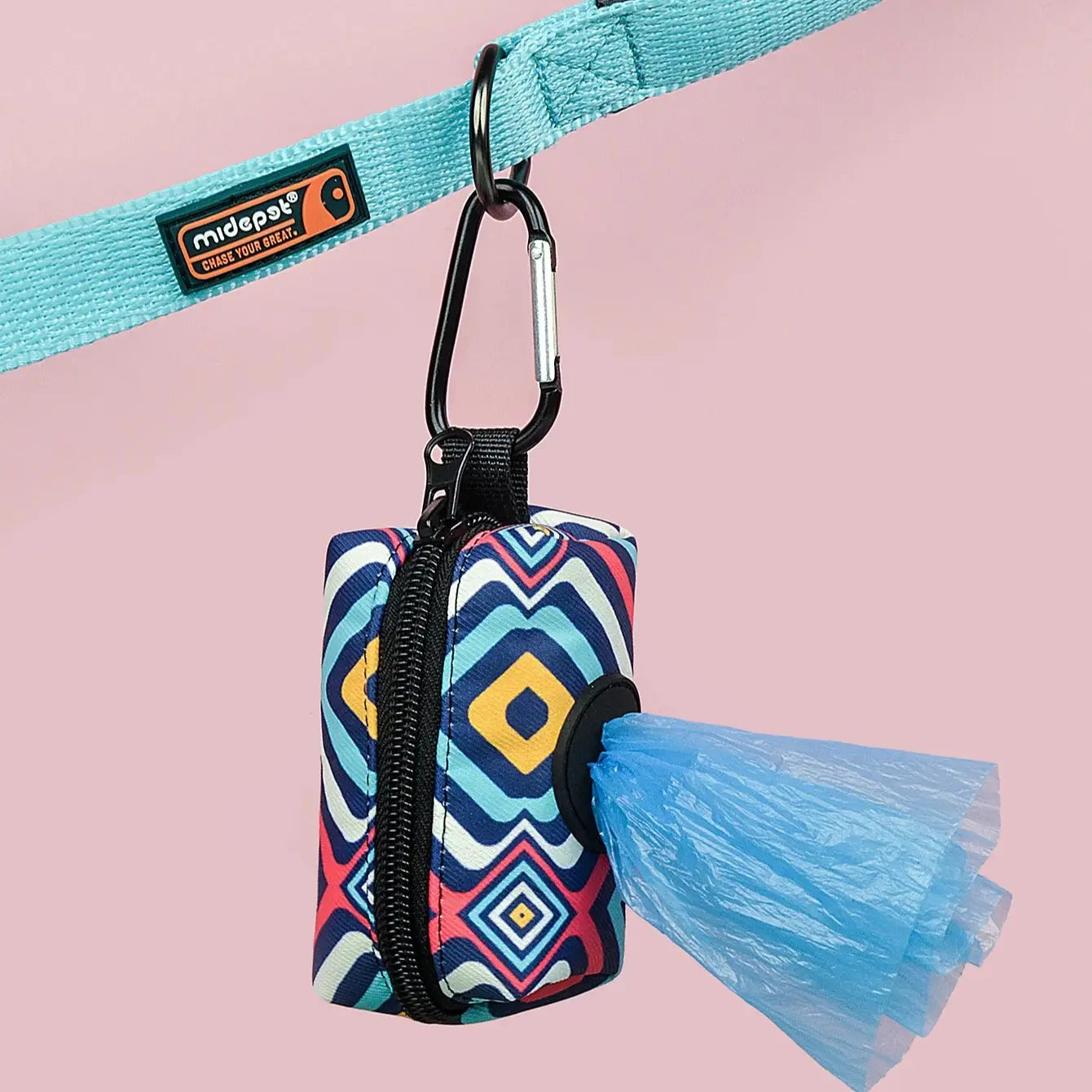 Cute Pet Poop Bag Holder – Attaches to Any Leash