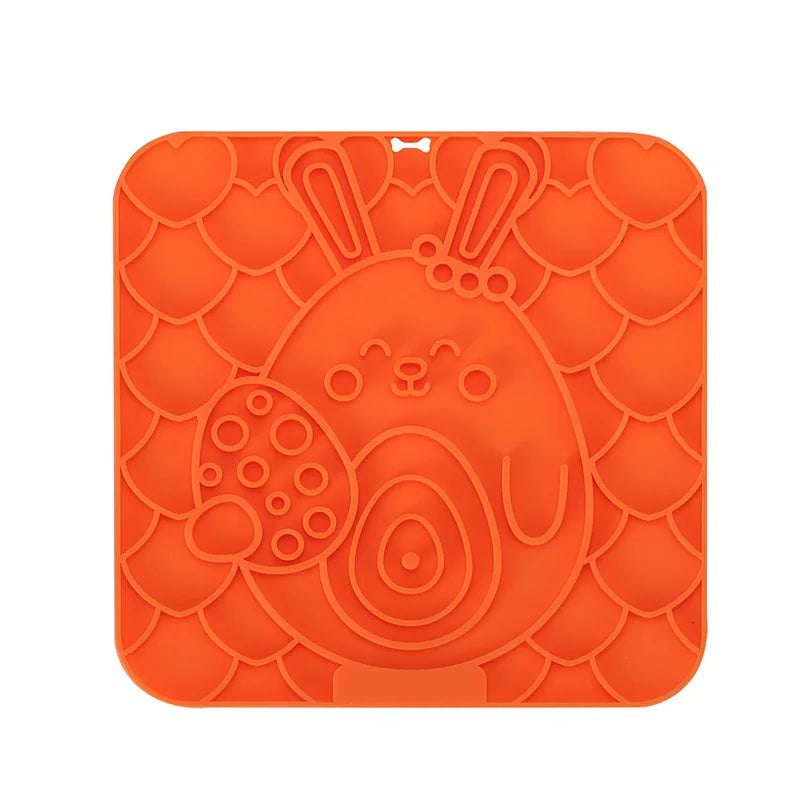 Silicone Lick Mat for Dogs – Slow Feeder & Bathing Distraction Tool