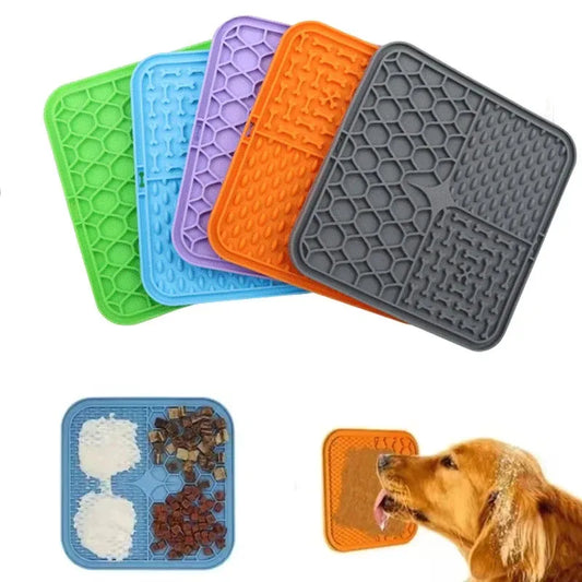 Silicone Lick Mat for Dogs – Slow Feeder & Bathing Distraction Tool