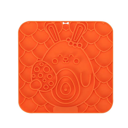 Silicone Lick Mat for Dogs – Slow Feeder & Bathing Distraction Tool